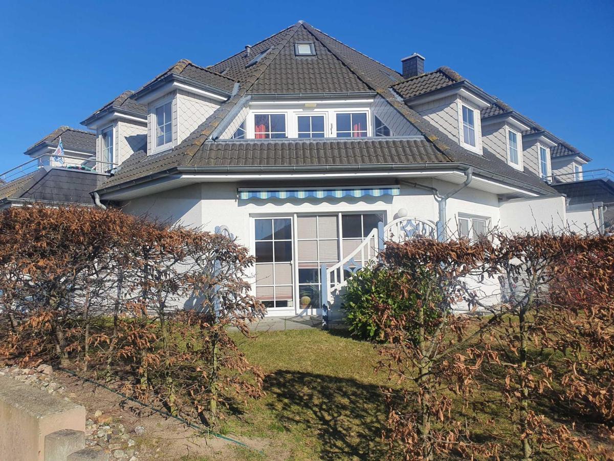 Ferienwohnung Lena Mit Terrasse Und Tiefgarage Koserow Exterior foto